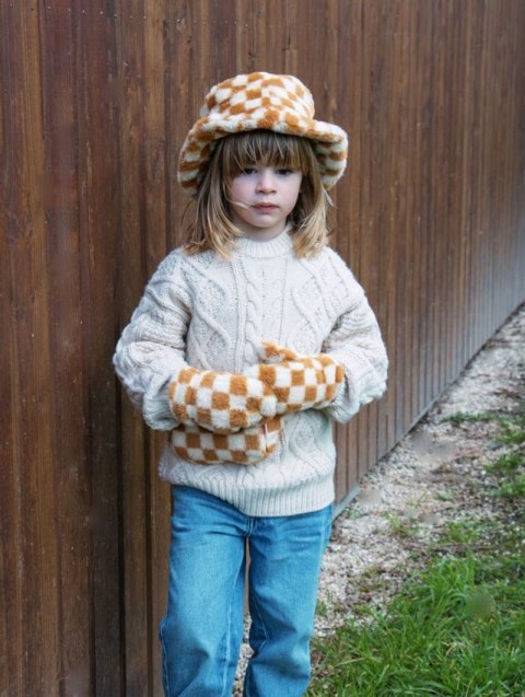 Rockahula Kids kapelusz zimowy Furry Bucked Coral 7-10 lat Rockahula Kids kapelusz zimowy Furry Bucked Coral 7-10 lat