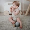Mushie silikonowe etui pojemnik na smoczki Kula Ball Cambrige Blue Mushie silikonowe etui pojemnik na smoczki Kula Ball Cambrige Blue