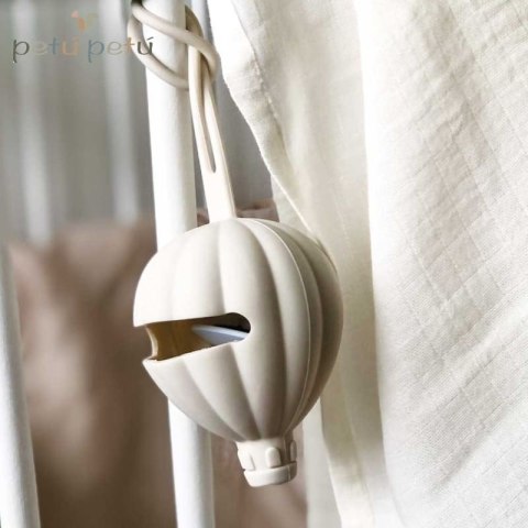 Petu Petu silikonowe etui pojemnik na smoczki Air Baloon Off-White Petu Petu silikonowe etui pojemnik na smoczki Air Baloon Off-White
