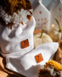 Hi Little One czapka zimowa niemowlęca ALPACA BOHO White/Brown M Pom Pom Hi Little One czapka zimowa niemowlęca ALPACA BOHO White/Brown M Pom Pom