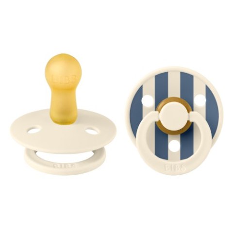 BIBS STUDIO COLOUR 2-PACK PIN IVORY & STEEL BLUE M Smoczek uspokajający kauczuk Hevea BIBS STUDIO COLOUR 2-PACK PIN IVORY & STEEL BLUE M Smoczek uspokajający kauczuk Hevea