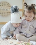 Hi Little One rampers niemowlęcy MIŚ OverSize BOHO Dark Pink roz S Pom Pom Hi Little One rampers niemowlęcy MIŚ OverSize BOHO Dark Pink roz S Pom Pom