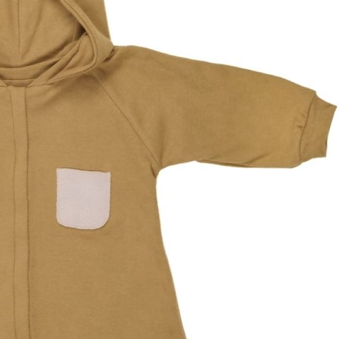 Hi Little One kombinezon całoroczny z kapturem TOG 2,0 OverSize BOHO Mustard roz M Pom Pom Hi Little One kombinezon całoroczny z kapturem TOG 2,0 OverSize BOHO Mustard roz M Pom Pom