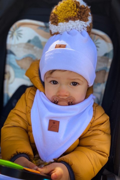 Hi Little One komin bandana zimowa dla niemowlaka ALPACA BOHO White M Pom Pom Hi Little One komin bandana zimowa dla niemowlaka ALPACA BOHO White M Pom Pom