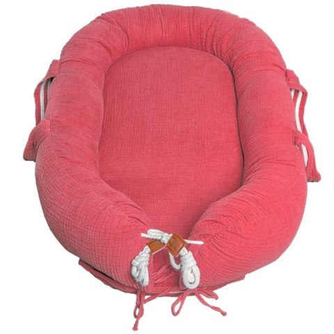 Hi Little One kokon gniazdko dla Noworodka z organicznego oddychającego BIO muślinu Coral Hi Little One kokon gniazdko dla Noworodka z organicznego oddychającego BIO muślinu Coral