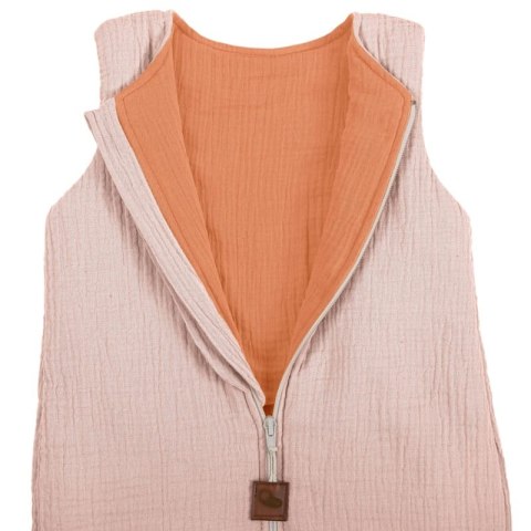 Hi Little One śpiworek dwustronny z nogawkami TOG 1,5 BIO muślin SLIM BAG BLUSH/SALMON roz S Hi Little One śpiworek dwustronny z nogawkami TOG 1,5 BIO muślin SLIM BAG BLUSH/SALMON roz S