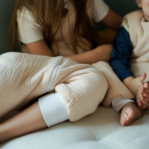 Hi Little One śpiworek z nogawkami 2,5 TOG GOOD SLEEP Cream 2-4 lata Hi Little One śpiworek z nogawkami 2,5 TOG GOOD SLEEP Cream 2-4 lata